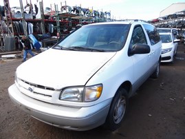 1999 TOYOTA SIENNA XLE WHITE AT 3.0 Z19594